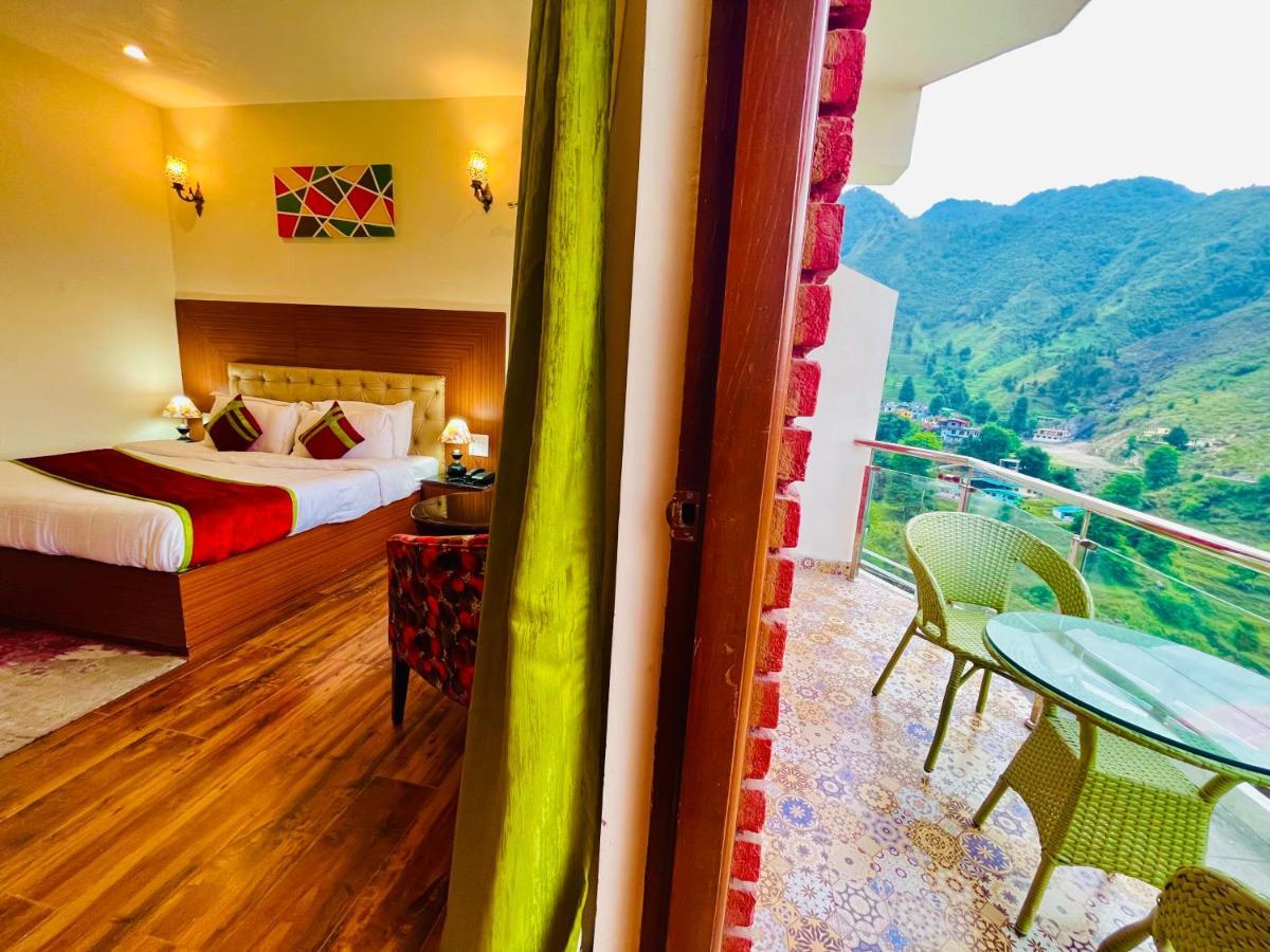 Kempty Myst Resort, Mussoorie - A Comfortable Stay Exterior foto